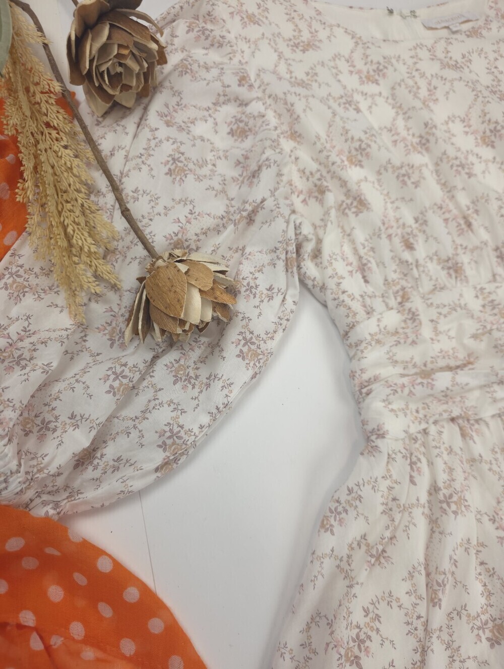 Olivacous White Floral Puff-Sleeve Dress Sz M - Picture 3 of 13